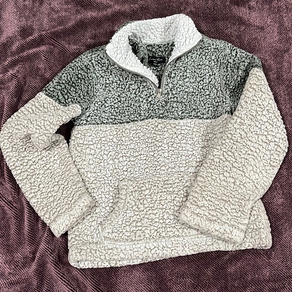 Love tree, small hoddie green and silver